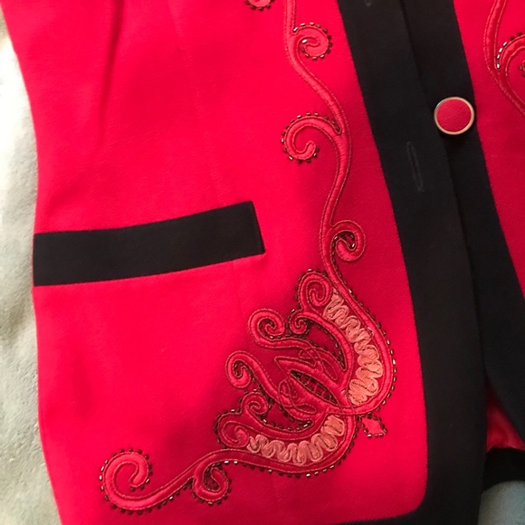 Jacket - Picture 2 of 3